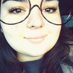 Meet your Posher, Andromeda